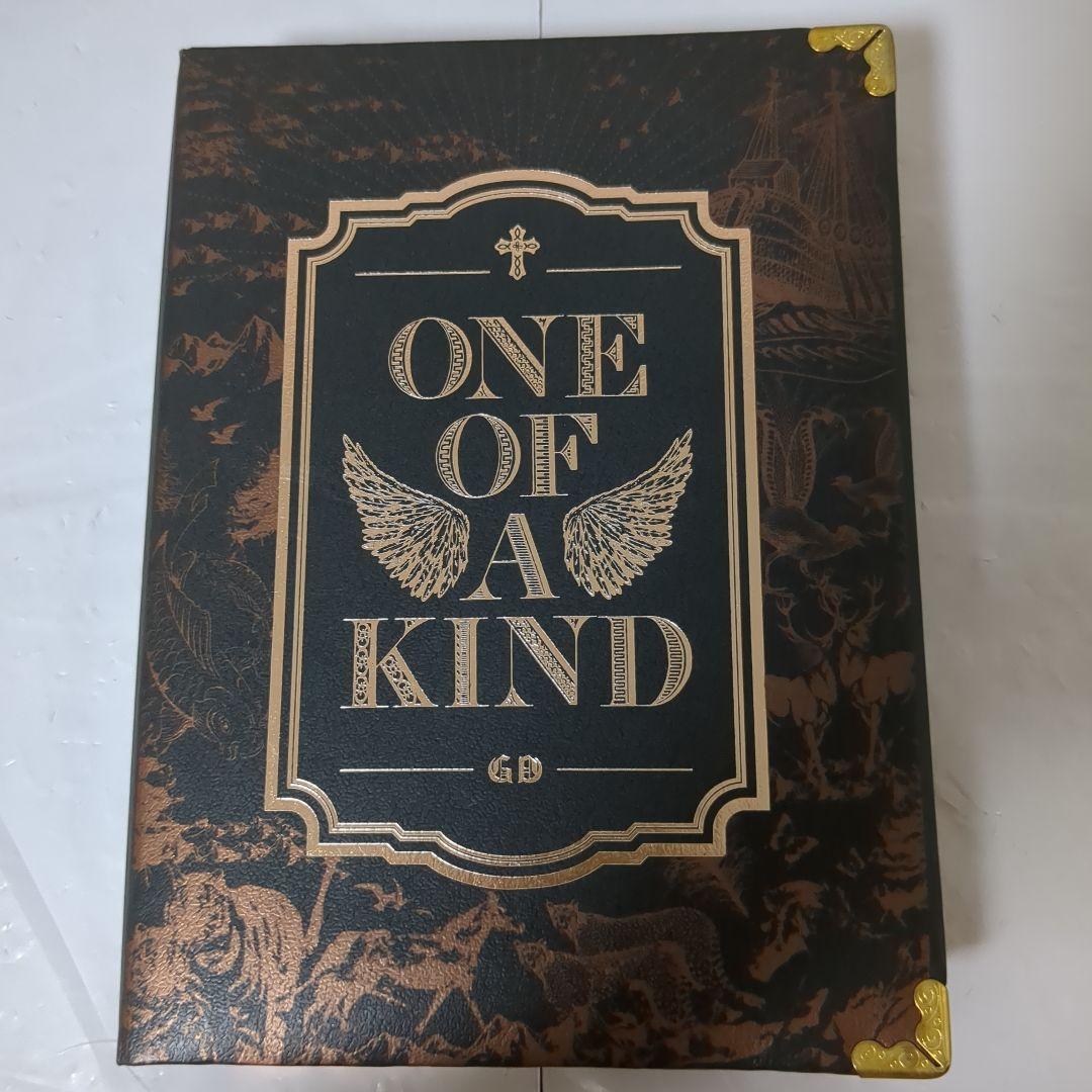 

[USED] G-DRAGON ONE OF A KIND CD BIGBANG
