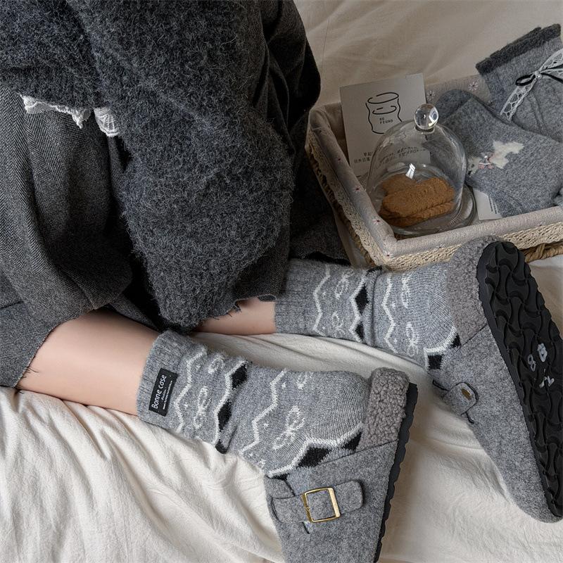 Grey Autumn and Winter Cartoon Dog Wool Thickened Women's Socks with Bow and Sweet Wind Tube Socks