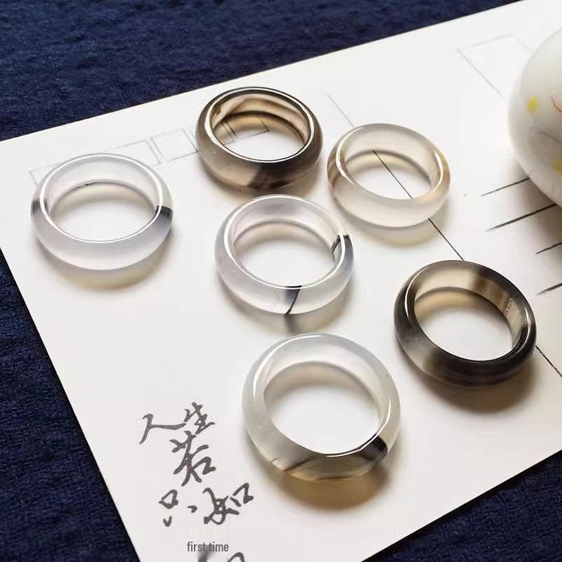 Ice-Type White Brazilian Agate Jade Ring Band