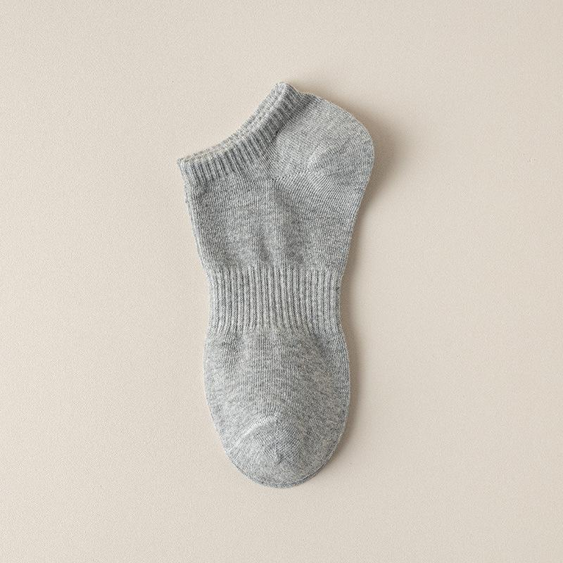 Male Spring and Summer Cotton Anti Pilling Sweat Absorption Deodorant Sports Socks