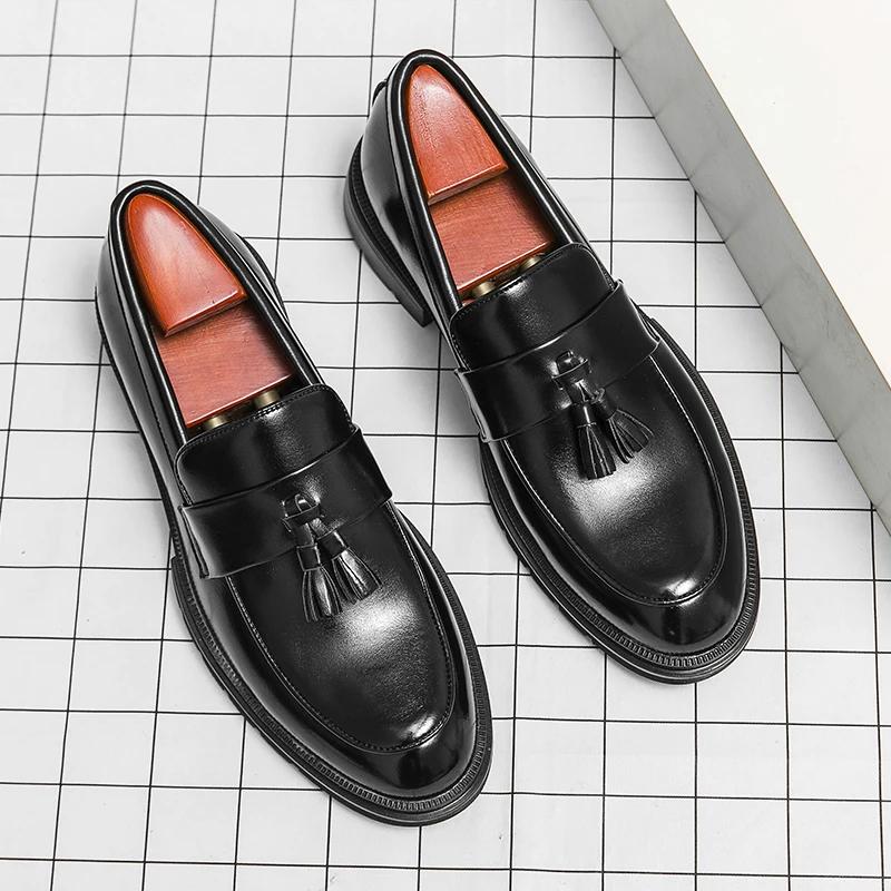 Fashion Luxury Men Business Officially Loafers Shoes Slip On Moccasins Man Party Dress Shoes Wedding Flats Formal Tassel Casual Shoes