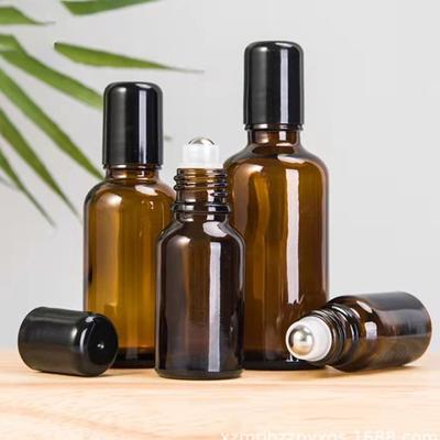 Çay Renkli Yuvarlanan Top Şişe Kozmetik Orijinal Çözüm Şişesi Küçük Numune Şişesi Işık Geçirmez Esansiyel Yağ Cam Şişe