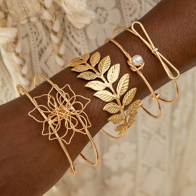 Fashion Trend Gold Color Hollow Flower Leaf Opening Bracelet, 4-piece/set Women's Holiday Party Accessories Gift