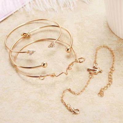 Studenten Trend Alle Frauen Freundschaft Mehrlagiges Mode Armband 4er Set