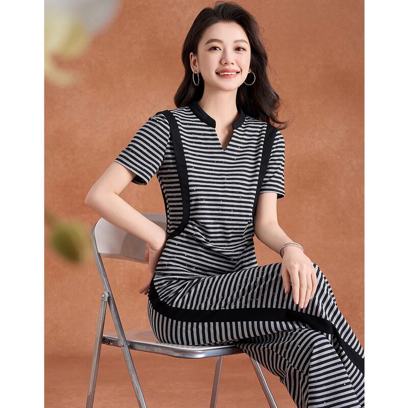 

Women s Fashion Striped Commuter Set M