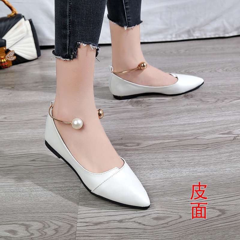 Pointed single shoes women's 2025 new versatile women's shoes spring flats black autumn shallow beanie shoes