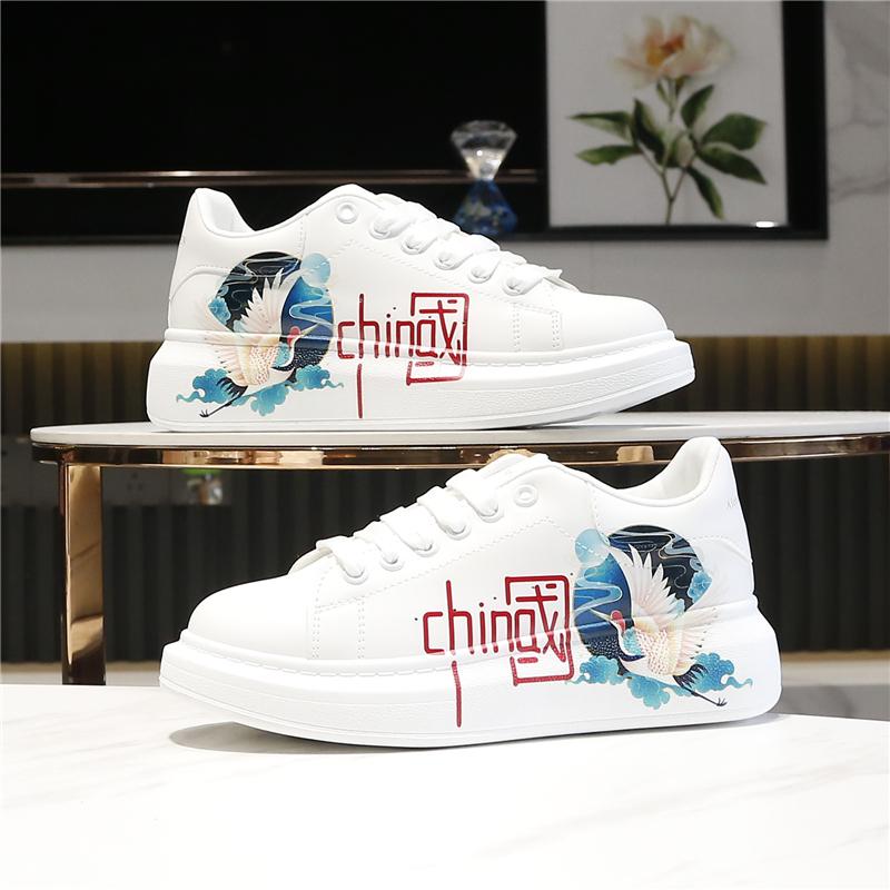 INS Pánské běžecké boty Prodyšné boty na jogging a chůzi Luxusní tenisky pro ženy Čínský styl Cosplay Bílé ležérní boty Obuv