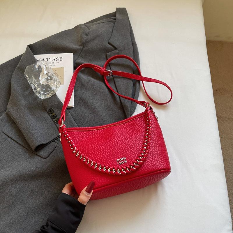 

Autumn and winter retro small bag women s 2025 new casual versatile shoulder underarm bag super fire portable bucket bag червоний
