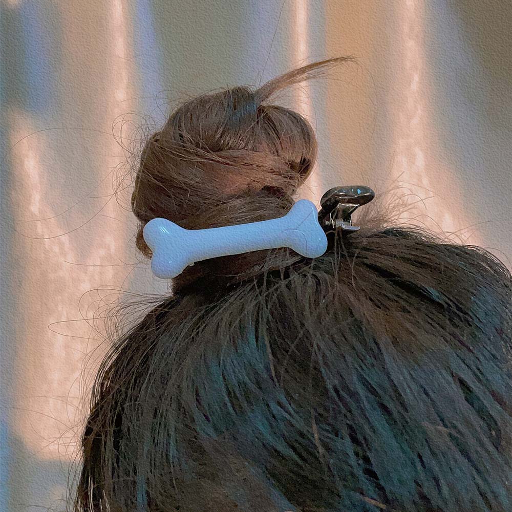 1 Pcs Women Dog Bone Design Hairpin Fashion Creative Popular Hair Clips Girls Charm Lovely Barrettes Styling Tools Accessories