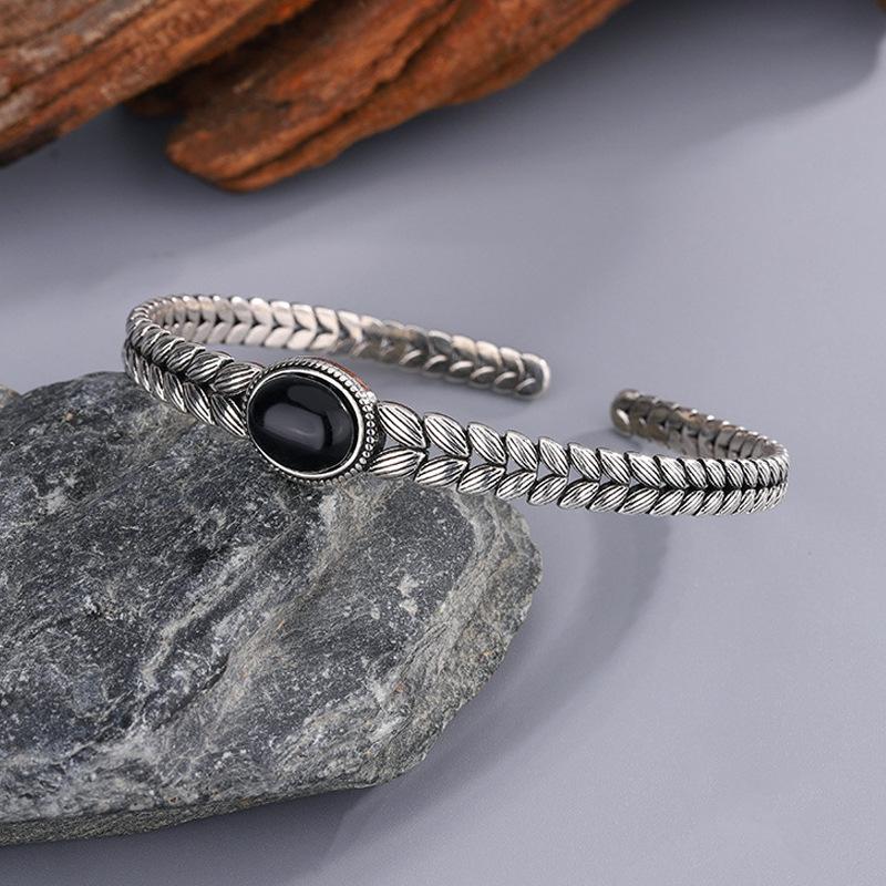 

Винтажный браслет в виде колоса пшеницы, женственный, универсальный, нишевый дизайн, посеребренный, ретро, плетение колоса пшеницы, браслет с черным камнем