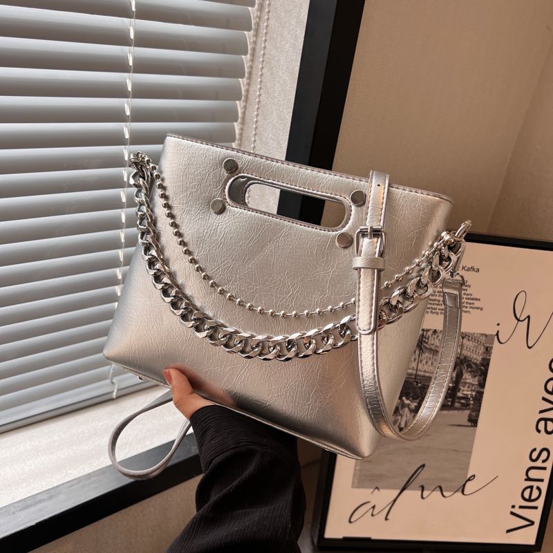 New Women Bag Luxury Tote Bag Chains Fashion Hasp Shoulder Bag Handbag Crossbody for Women Euro-America Style