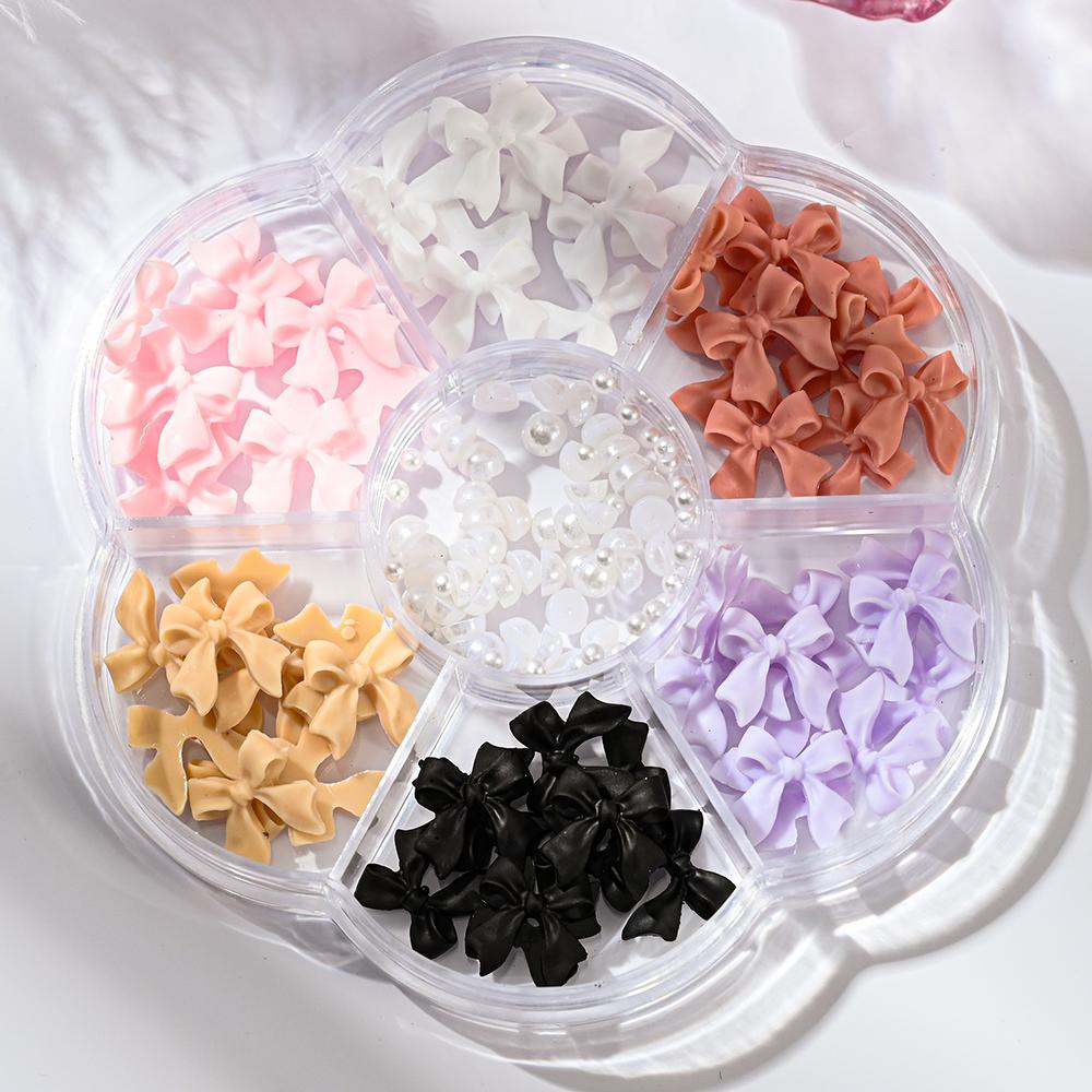 1Box Mix Stile 3D Luxus Schmuck Nail art Strass Edelsteine Gold Metall Legierung Schmetterling Nagel Charms DIY Glänzende Diamant Dekorationen