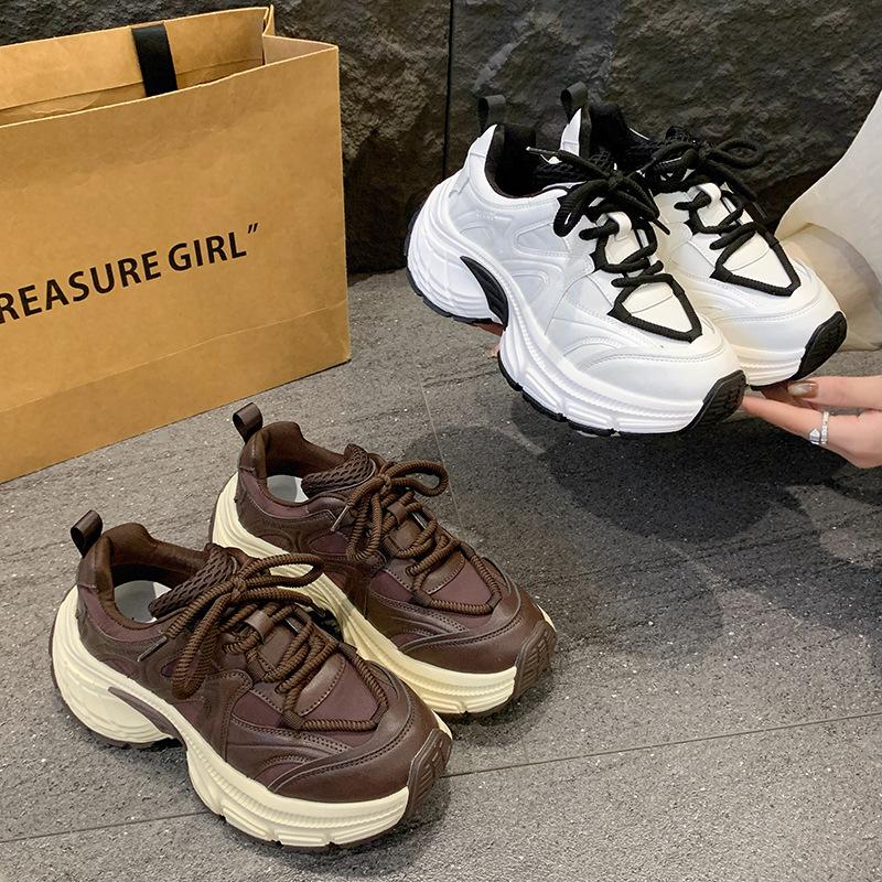 Premium braune Dad-Schuhe Damen 6 cm Höhenzunahme dicke Sohle keine müden Füße 2025 neu Herbst vielseitig Sport und Freizeit