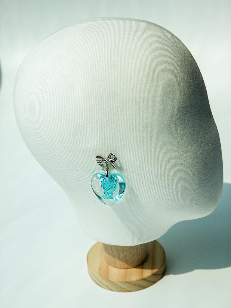 Lovuee Glass Cameo Earrings
