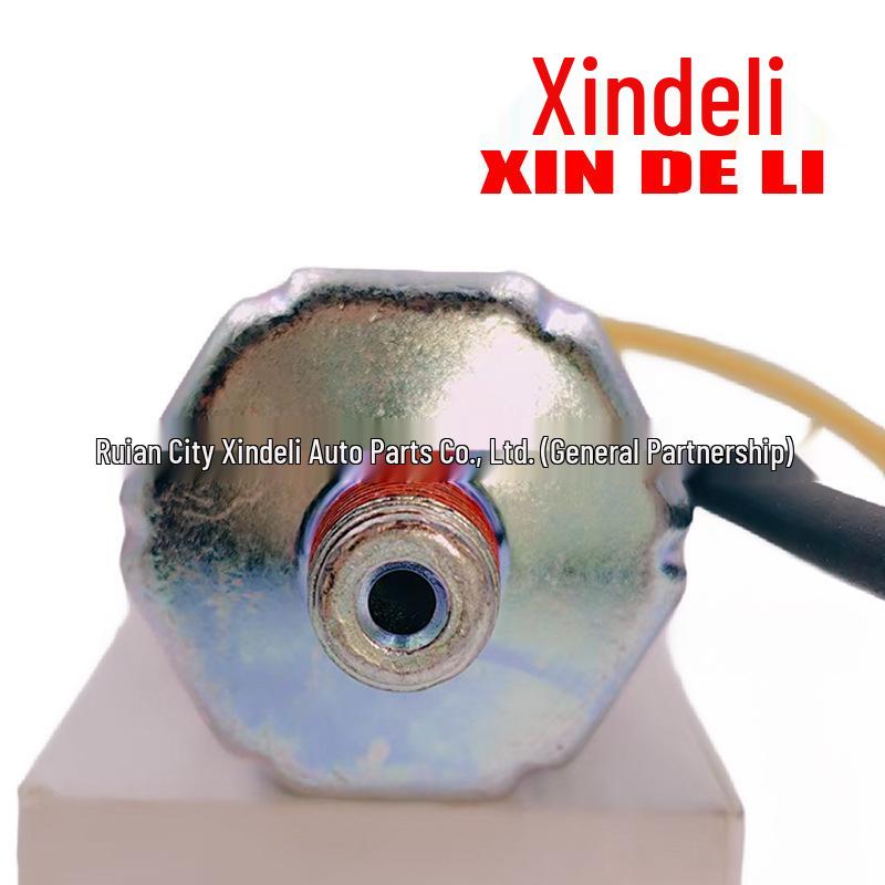 Oil Pressure Sensor for Isuzu ZAX200 Excavator 6BG1 Engine (1824101700)