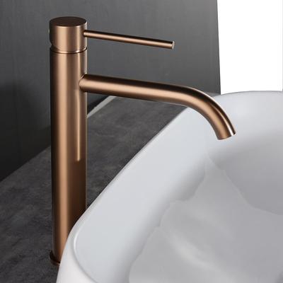 Fırçalanmış Altın Banyo Lavabo Bataryası Soğuk ve Sıcak Karışımlı Su Musluğu Tezgah Üstü Tek Delikli ve Tek Kollu Yüksek Stil Fırçalanmış Rose Gold