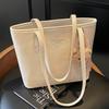Large Capacity Commuter Bag for Women's Spring New Fashion Shoulder Tote Bag Hand-held Underarm Bag