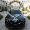 V-Shaped White Rose Wedding Car Decoration Set - Simulated Flowers for Car Hood & Veil Arrangement