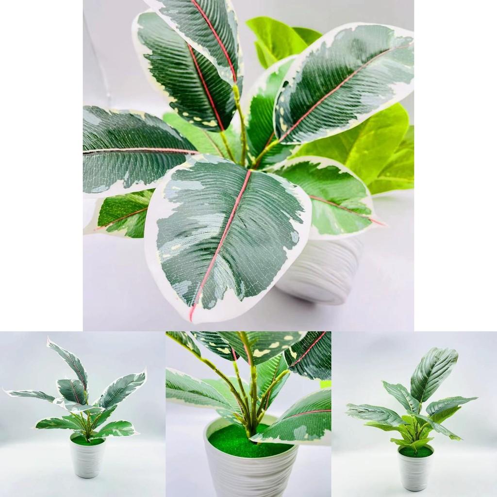 Realistic Plastic Foliage Indoor Plant For Office Desk Or Home Shelf Display