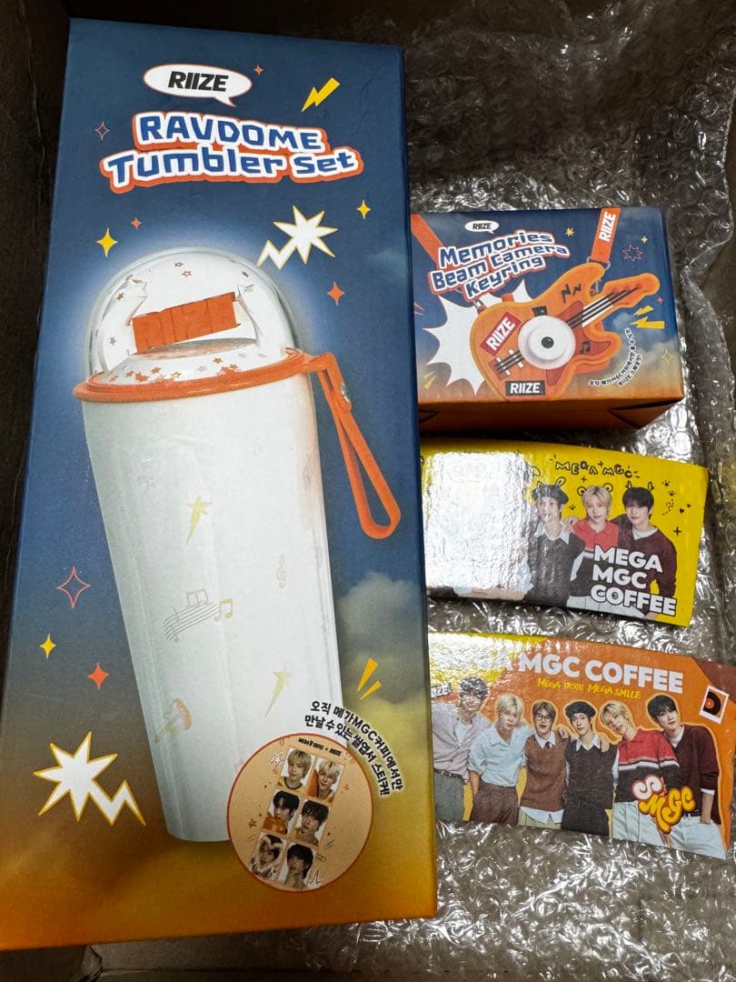 

[USED] RIIZE×MEGA COFFEE collaboration tumbler