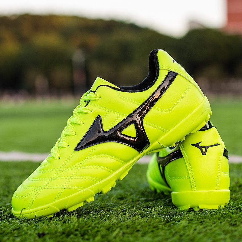 Football Shoes Broken Nails Artificial Turf Boys and Girls Youth Students Leather Foot Game Training Sneakers