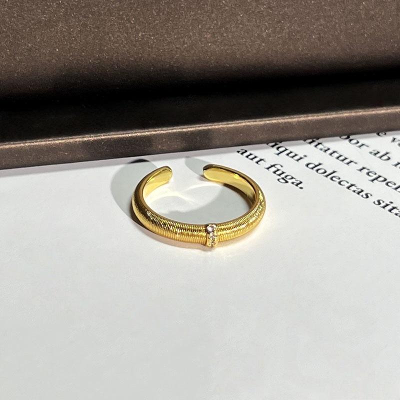 2026 Gold Finger Huaguang Retro Light Luxury High-end Brushed Exquisite Open Ring Women s Fashion Stacking Temperament Niche Ring Resizable