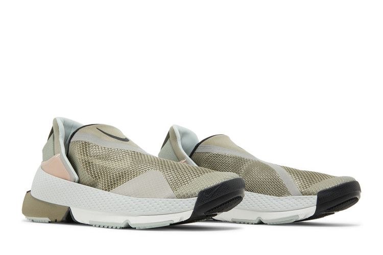 Nike Go FlyEase Light Army