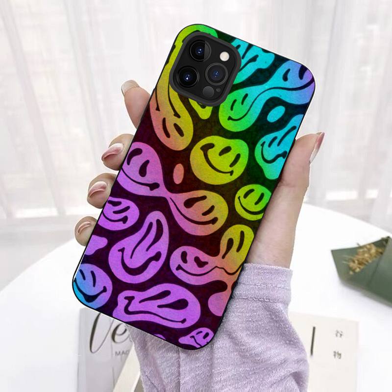 Cute Funny Trippy Smiley Face Phone Case for iPhone 11 12 13 Mini Pro Max 8 7 6 6S Plus X 5 SE 2020 XR XS Funda Case