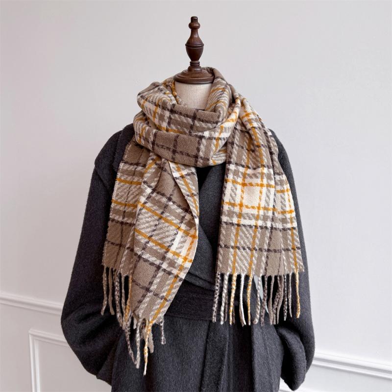 Luxury Winter Plaid Scarf for Women Men British Style Cashmere Scarves With Tassel  Designer Female Winter Warm Neck Scarf Shawl