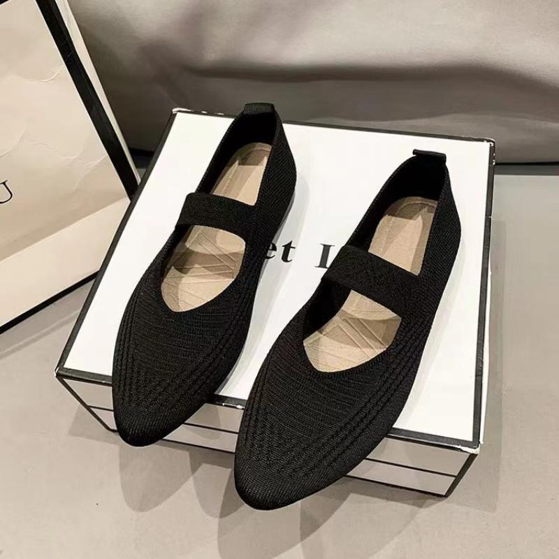 Casual Women s Shoes New Summer Styles Slip-on Shoes Flat Shoes Comfortable Shoes for Middle-aged and Elderly Mothers Pointed Toe Shoes 35 чёрный 2550₽
