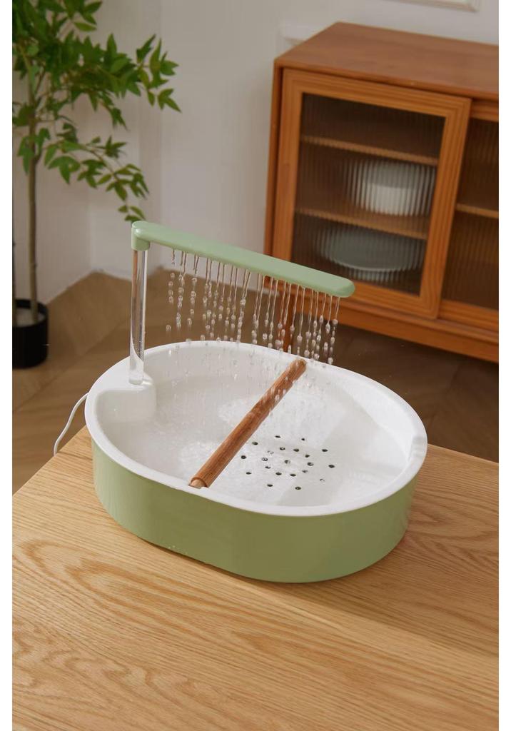 Large Bird Bath Basin for Parrots, Budgerigars, and Cockatiels – Built-in Birdcage Bathing Accessory