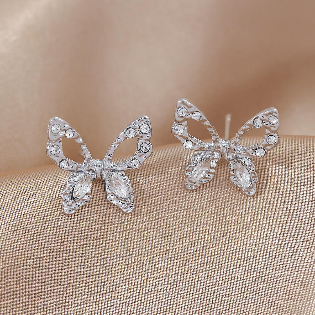 Elegant Hollow Butterfly Rhinestone Stud Earrings: Niche Design with a Luxurious Touch