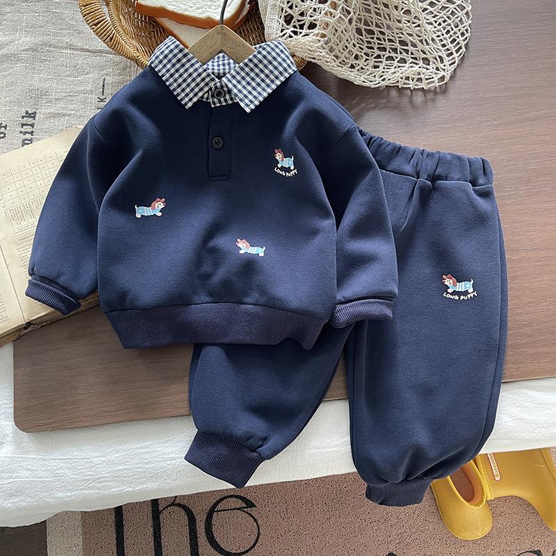 

Комплект для мальчиков на весну и осень, Детская модная толстовка с имитацией двух частей, Корейское издание, Повседневный комплект из двух предметов: брюки 120cm