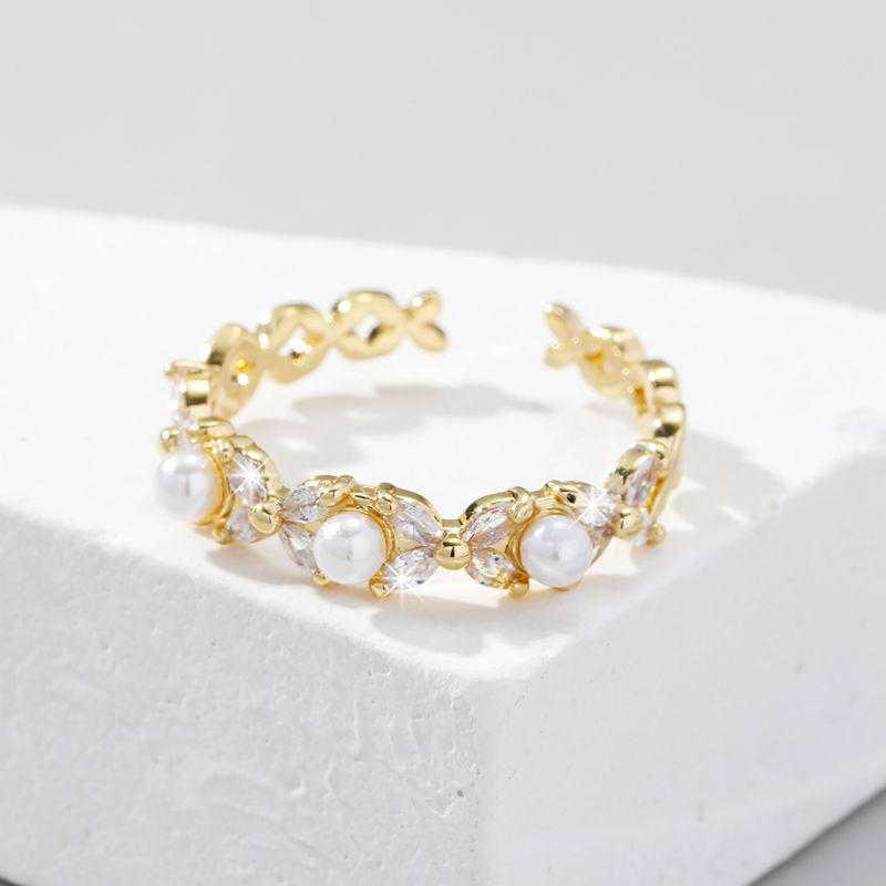 GemChic Women's Ring Exquisite Sweet Geometric Opening Adjustable Ring Female Embed Zircon Ring Birthday Christmas Jewelry Gift