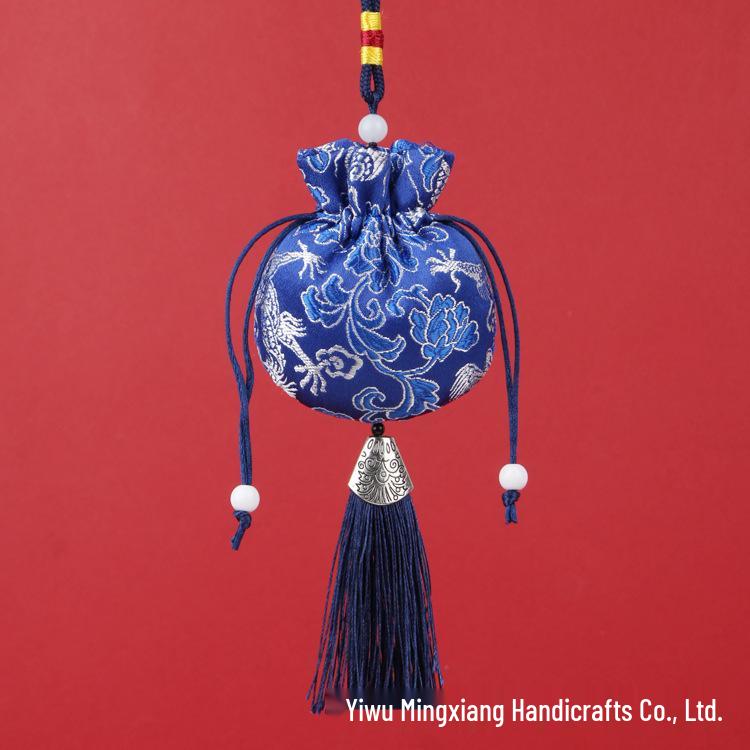 Chinese Mugwort Sachet: Traditional Herbal Mosquito Repellent Car Ornament - Dragon Boat Festival Pendant