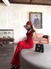 Maxi Abito da Donna Rosso Floreale con Schiena Scoperta e Scollo all'Americana – Elegante per l'Estate, Formale, Vestibilità aderente, che abbraccia i fianchi
