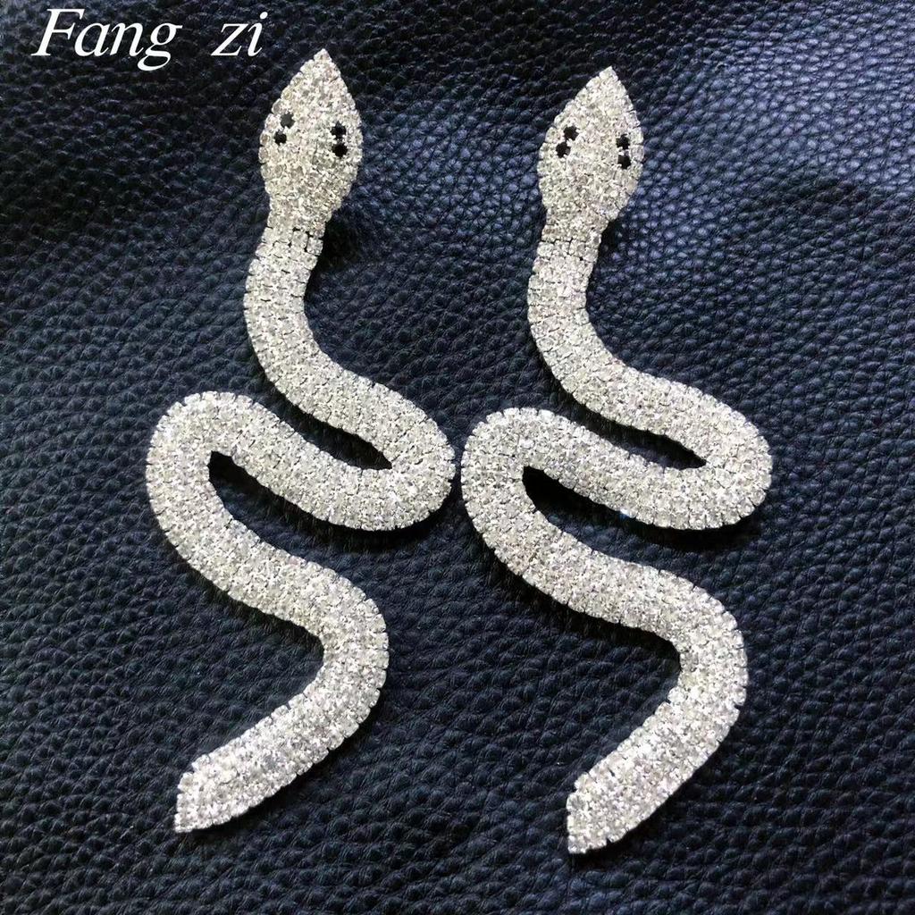 Personalized rhinestone python shape long earrings women's fashionable temperament S-type versatile earrings earrings