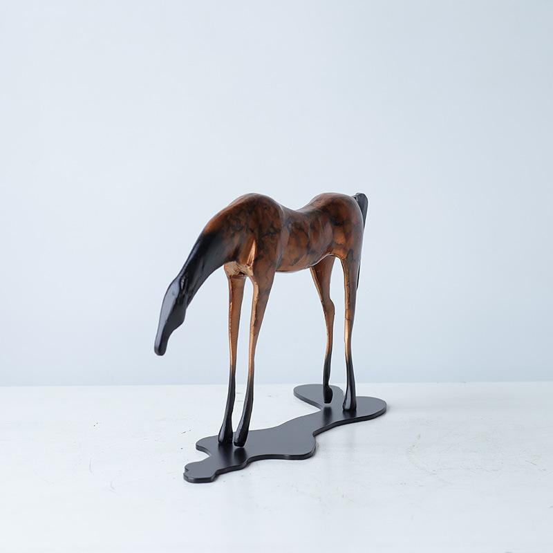 Horse Ornaments Animal Sculptures Miniature Luxury Creative Ornament Aesthetic Modern Living Room Accessories Home Decorations