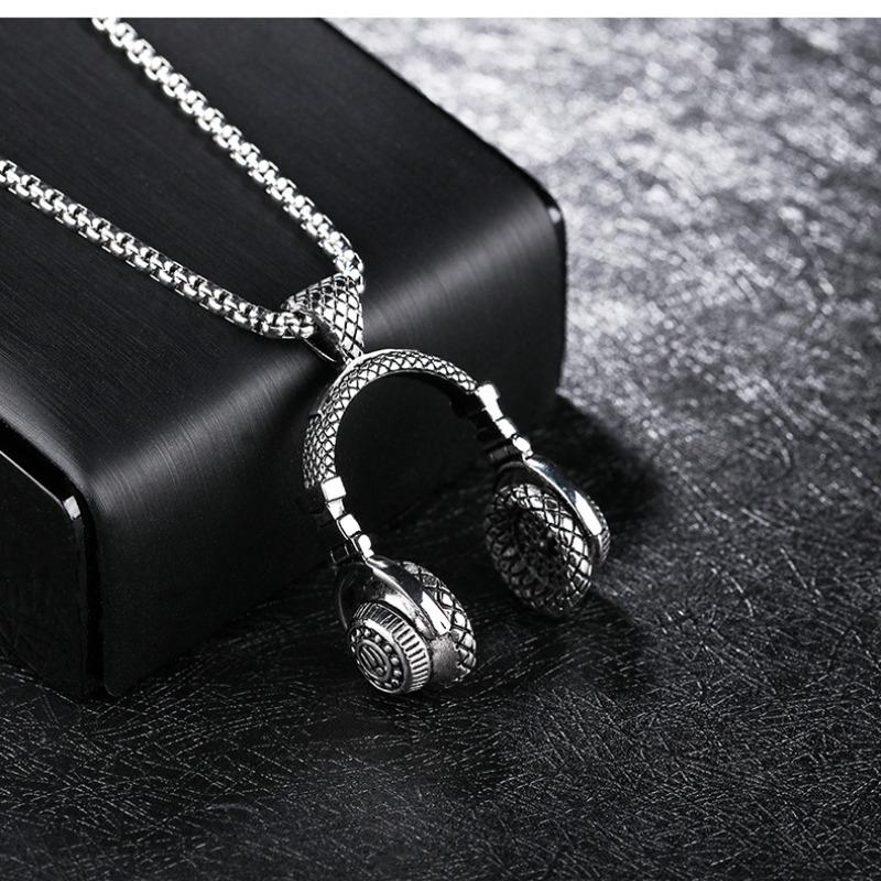 Rock Music Earphone Pendant Couple Necklace Titanium Steel Jewelry