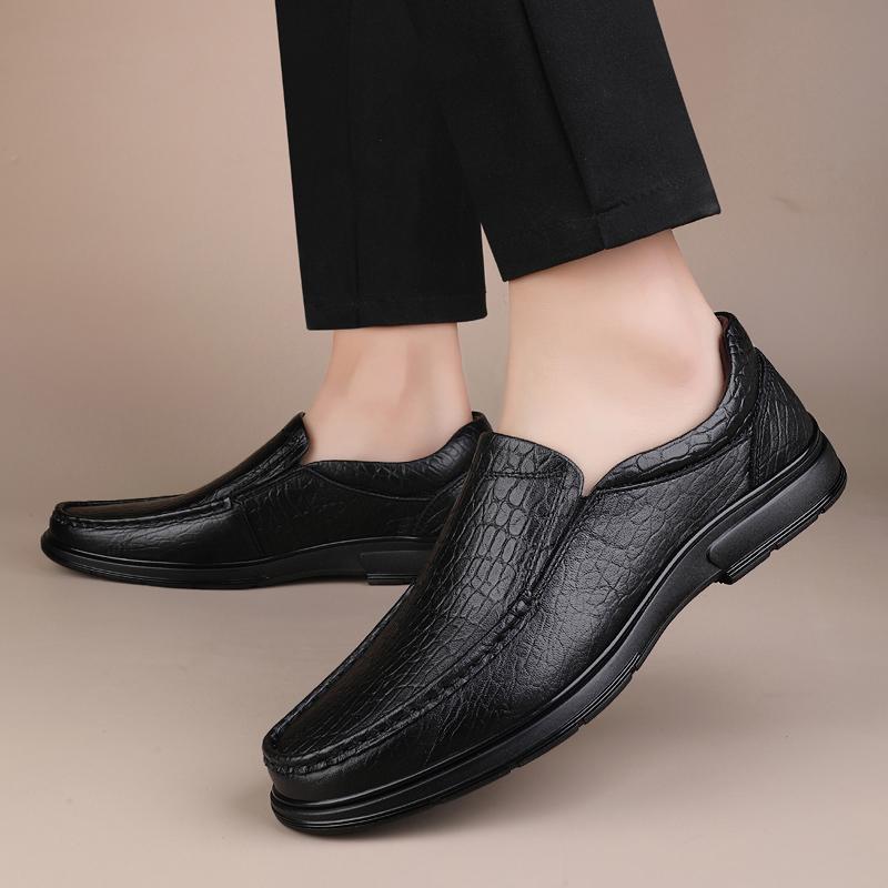 Spring New Luxury Brand Business Loafers Shoes Mens Classic Genuine Leather Slip-On Driving Shoes Casual Moccasins Office Shoes