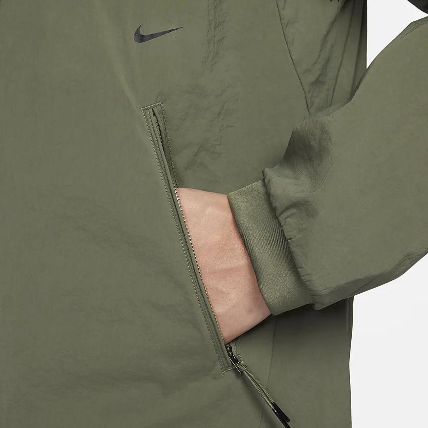 Nike Axis Performance System Wasserdichte Freizeitjacke mit Reißverschluss Herren Jacken Olivgrün FN3007-222