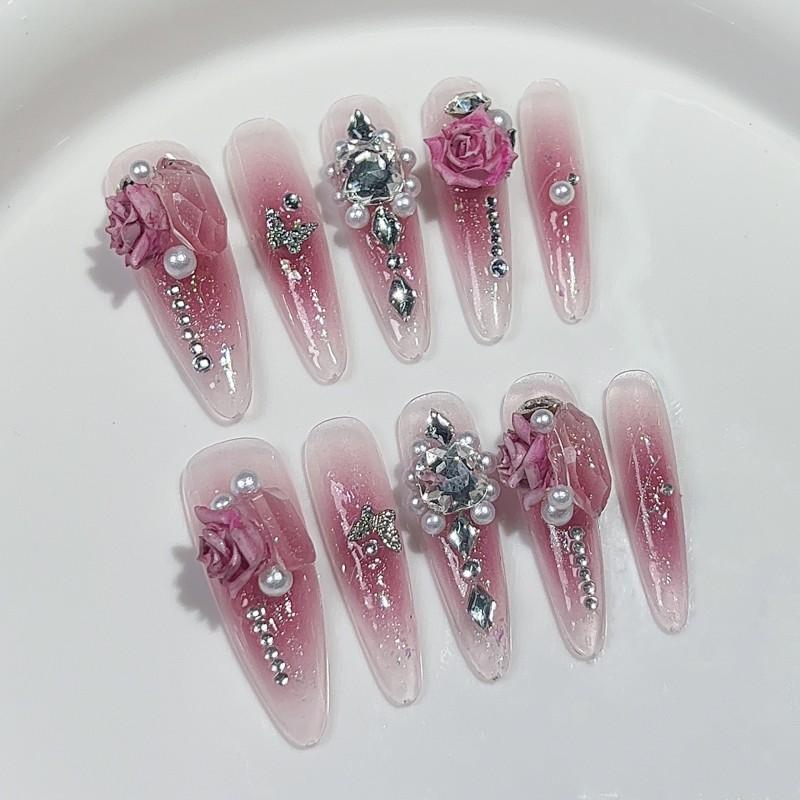 Long Press-On Nails With Floral Design Ice-Transparent Blush Effect Sweet Pure Temptation Style Removable Nail Tips