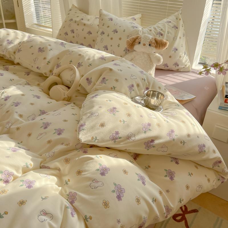 2025 Duvet Set Double Yarn Four-piece Set Class A Aerobic Knitted Cotton Printed Love Bed Cover Skin Friendly Breathable Bedding