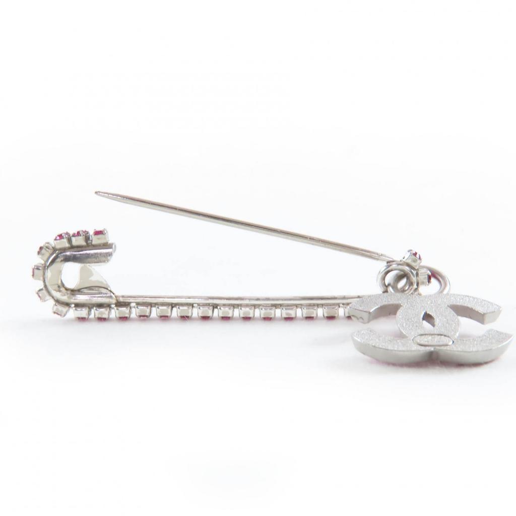 Great CHANEL Brooch COCO Mark Safety Pin Pink Silver Metal Women 02P Used