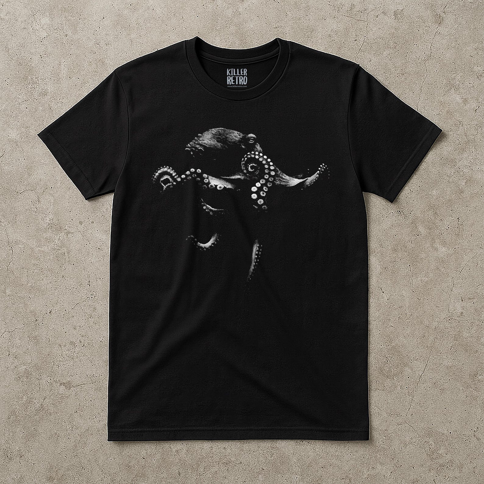 Retro Octopus Halftone Design Graphic Tee L