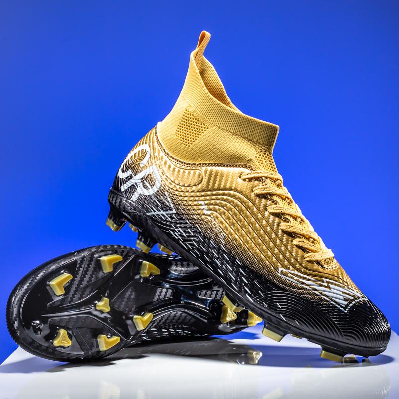 New Men Soccer Shoes Soft Ultralight Breathable Professional Sport Training Football Boots Unisex Grass Cleats Match Sneakers