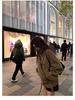 2025 Women's Brown Woolen Stand-Up Collar Coat: Petite, Thickened, High-End Feel for Autumn/Winter