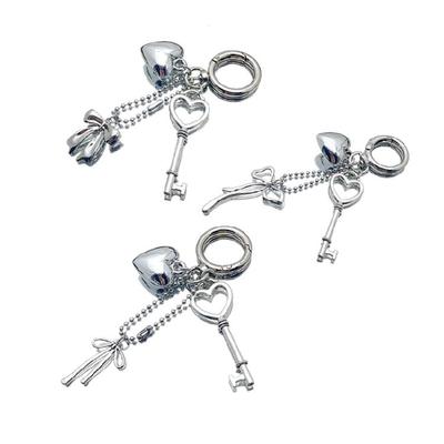Love Keychain Heart Key Holder Love Key Pendant Metal Key Adornment Stylish Key Jewelry Alloy Texturte for Couples