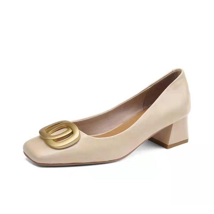 

Ретро квадратный носок высокий каблук женские толстый каблук новая металлическая отделка коричневый светлый рот туфли-лодочки женский средний каблук универсальный 34