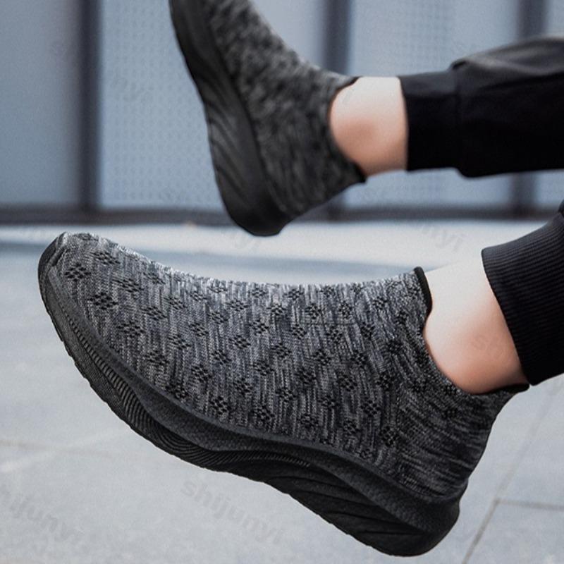 Fashion 2025 Spring New Fashion Trend Low Top Thick Bottom Sports Shoes for Men Mesh Breathable Comfortable Soft Soled Chunky Sneakers